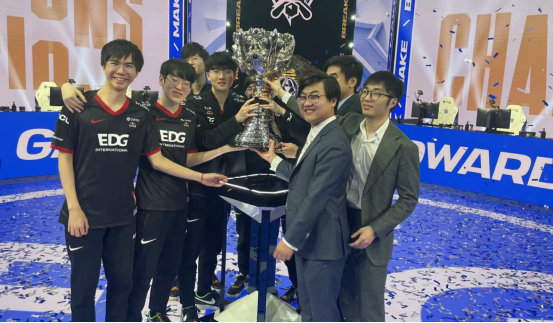 崛起是一大 崛起是一大